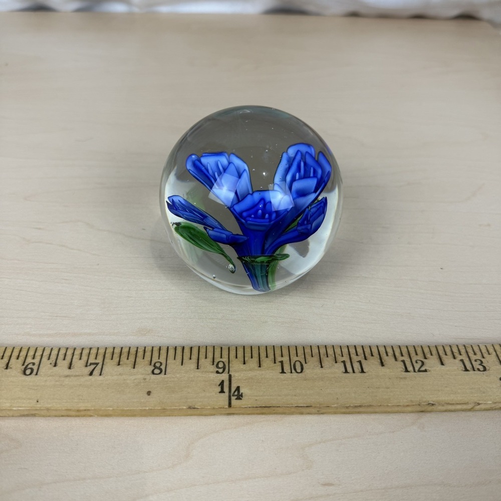 Art Glass Paperweight Flower Purple blue‎ Floral - Picture 9 of 9